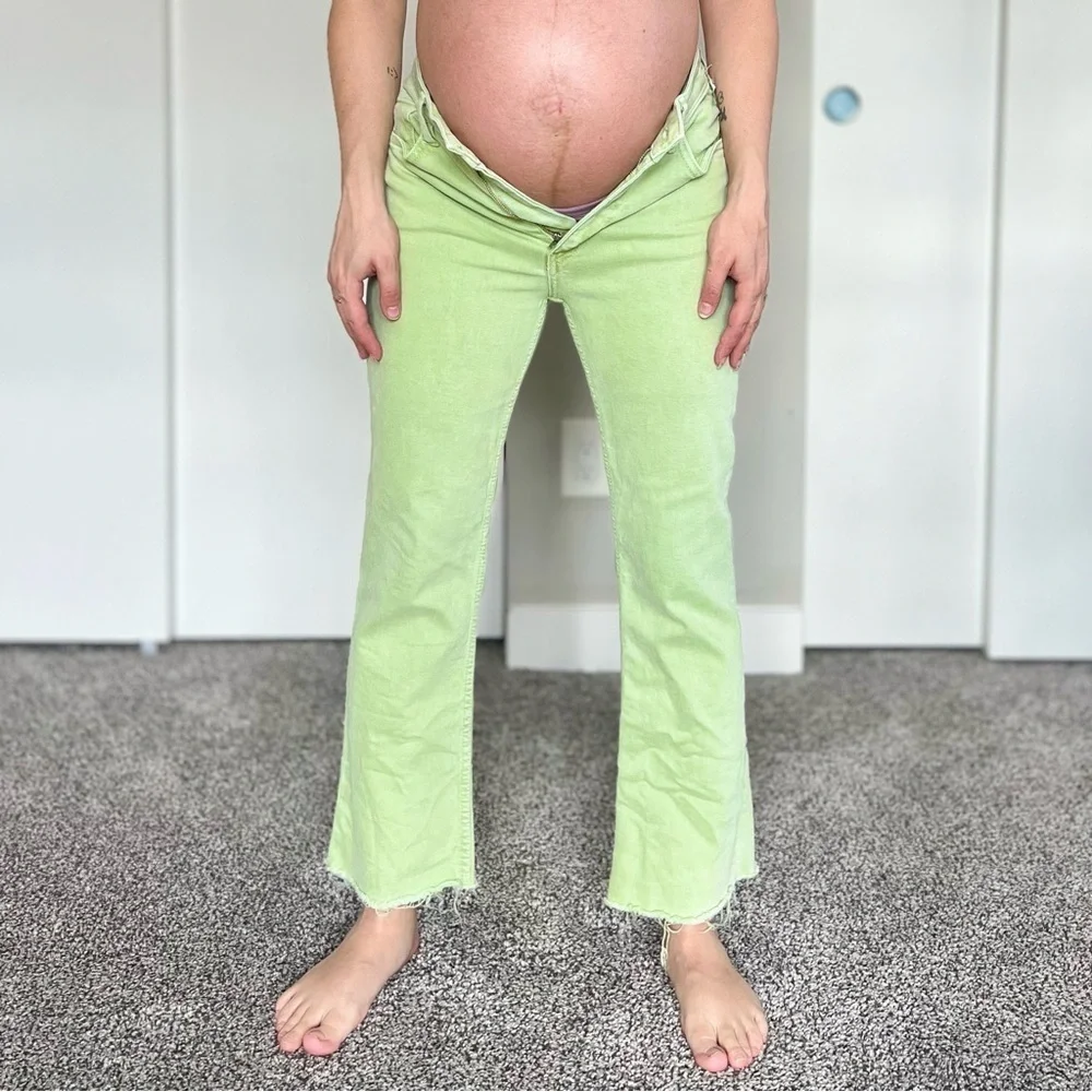 Zara High Rise KickFlare Jeans – Soft Girl  Pastel Retro Style - Pistachio Green